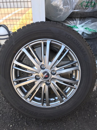 スタットレスとアルミの4本セット　美品