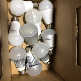LED 電球　