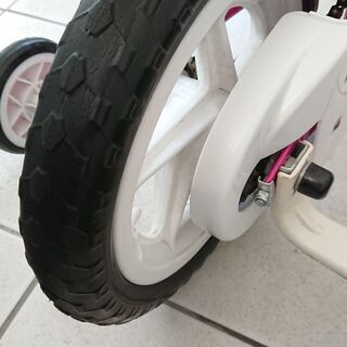 子供用自転車 12インチの画像