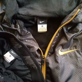 NIKE ナイキ上下セット トレーニングウェアの画像