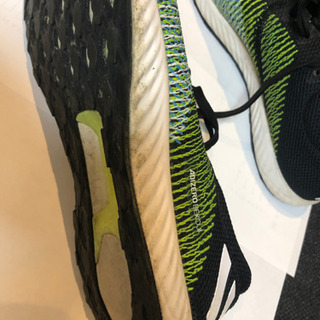 アディダスadidasランニングシューズの画像