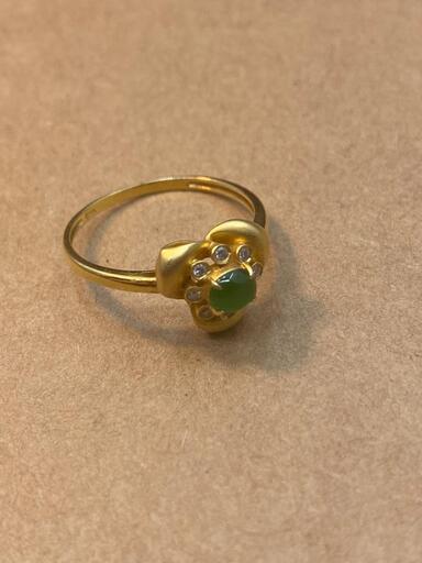 指輪 リング 花びら 本翡翠 氷ヒスイ 高級緑 誕生日プレゼント 鑑別書有