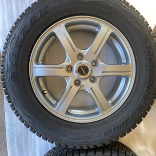 ブリヂストン　215/65R16 スタッドレスホイール4本セットの画像
