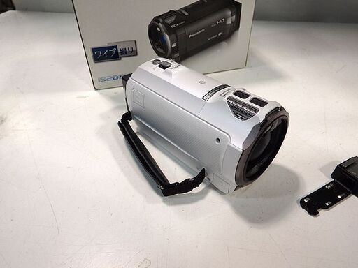 美品◇Panasonic/パナソニック HC-W870M ビデオカメラ/ホワイト◇2015年製