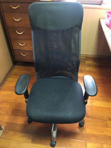 引渡先決まりました　オフィスチェア
