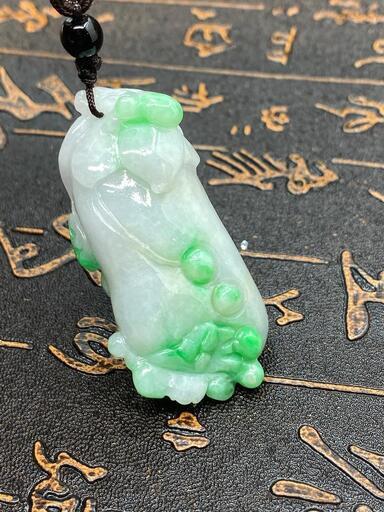 福袋 ネックレス 蓮台 本翡翠 ヒスイ 高級緑色 誕生日プレゼント 縁起物 鑑別書有