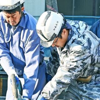 『先輩社員もみんな初めは未経験からでした！』★充実した福利厚生★地域密着の働き安さ抜群！基礎工事のお仕事です！の画像