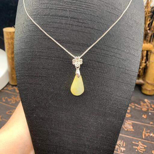 福袋 ネックレス 水滴 本翡翠 氷ヒスイ 黄色 誕生日プレゼント 縁起物