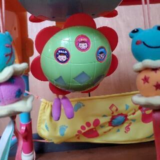 フィッシャープライス ジャンパルー  ベビージムの画像