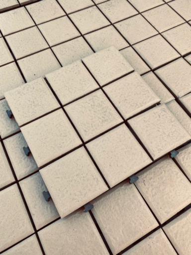 カインズのジョイントタイル 定価38000円 バルコニー・DIY