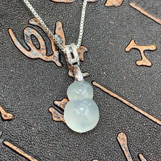 福袋 ネックレス 瓢箪 本翡翠 氷ヒスイ 高氷種 縁起物 誕生日プレゼント 鑑別書有