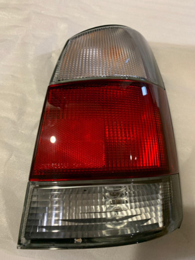 ?　新品‼️ プレオ TA-RA1 右テールランプ/右テールライト ?