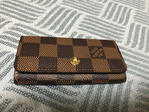 ルイヴィトンのキーケース
