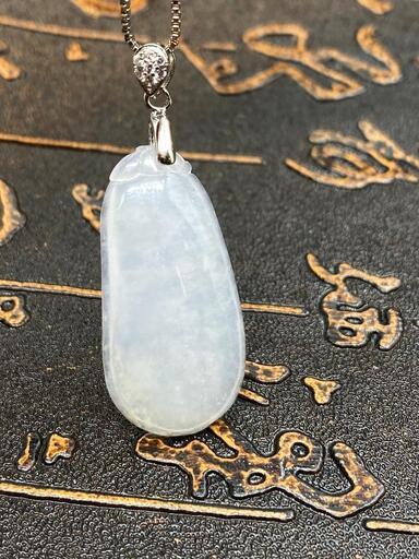 福袋 ネックレス 瓜 本翡翠 氷ヒスイ 誕生日プレゼント 縁起物 天然石 鑑別書有