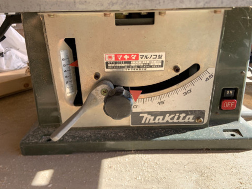 ☆Makita マキタ 2708 卓上テーブルソー 丸のこ マルノコ盤 100V
