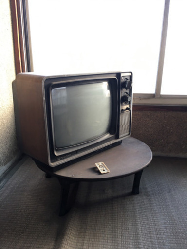 昭和レトロ　テレビ　ナショナル