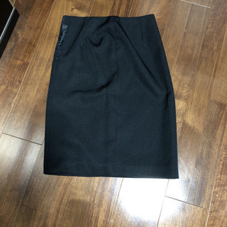 ■お渡し完了■レディーススーツ パンツ、スカート3点セット　9号の画像