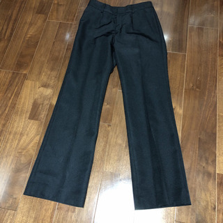 ■お渡し完了■レディーススーツ パンツ、スカート3点セット　9号の画像