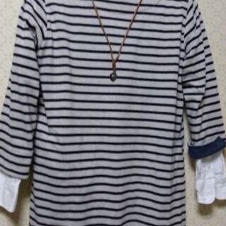 最後値下げしました!!　タートルネックセーターに合わせても✨フリーサイズ🌹ボーダーチュニック💖革ひもペンダント付き🔆の画像