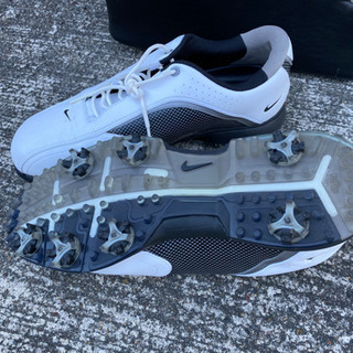 NIKE ナイキ　ゴルフシューズ　27.5cm   シューズバッグ付きの画像