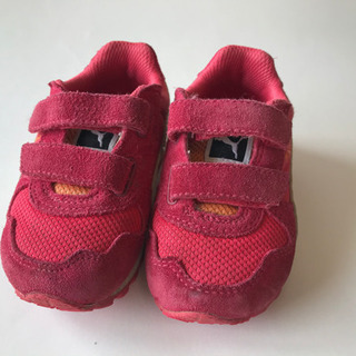 PUMA ピンク子供　スニーカー14cmの画像