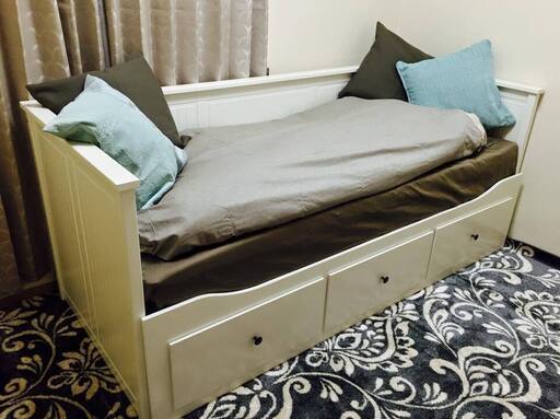 Ikea Hemnes Bed イケア ヘムネス ベッドお譲りします 希望なら布団＆ベッドフレーム付