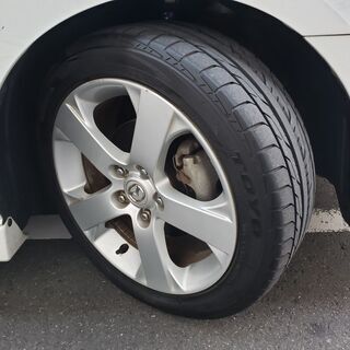 プレマシー　ブライトスタイリッシュ（限定車）　Ｈ18　車検3年9月　走行59000キロ　ＨＤＤサイバーナビ＆フルセグＴＶ　カラーバックカメラ　両側パワースライド　キセノン＆フォグ　専用エアロ＆17ＡＷ　禁煙車の画像