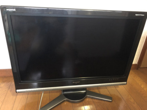 AQUOS 32型　テレビ　レコーダ付き