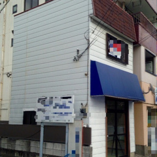 業種に合わせてお好みにリフォーム(内壁紙)貸主負担♪
