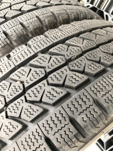 205/70R16 ブリヂストン スタッドレス キャンター エルフ デュトロ