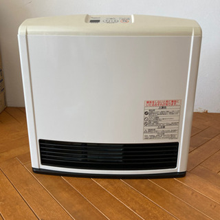ガスファンヒーター　ストーブ　