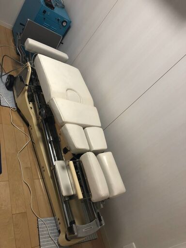 タカラベルモント　トムソンベッド　DM-1000N