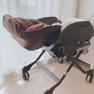 コンビ ハイローチェア ネムリラ　ダッコプラスの画像