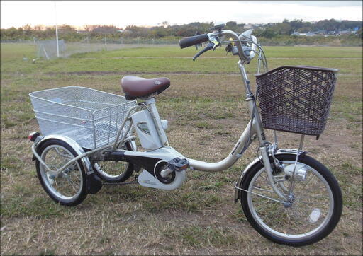 ★★　程度良好！　大容量13.2Ahバッテリー！【Panasonic　かろやかライフＥＢ】　国産パナソニック製の高スペック電動アシストです！　お届け可能です！　★★