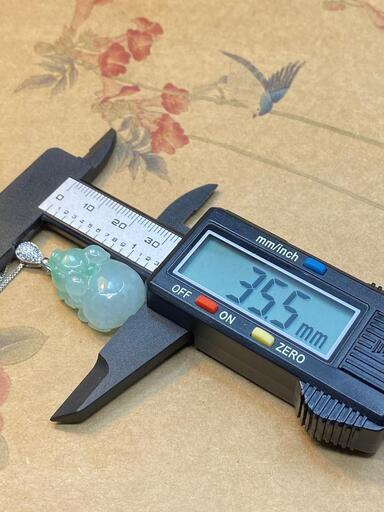 福袋 ネックレス イノシシ 本翡翠 氷ヒスイ 緑色 誕生日プレゼント 縁起物 本物保証