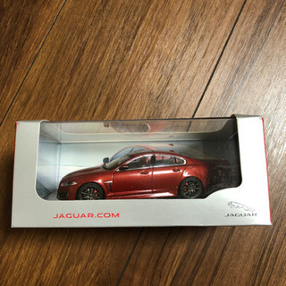 Jaguar 1/43 XFRミニカーの画像
