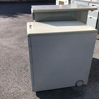2日間限定　現状渡し　事務机用の補助引き出しの画像