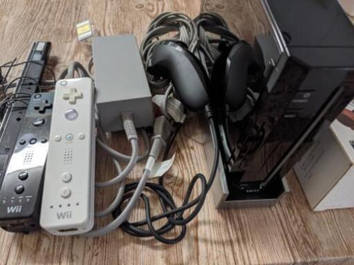 wii 本体　スマブラ　マリオカートセット　美品　コントローラー2個