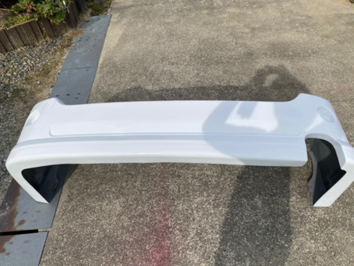 60 ノア　ヴォクシー　リアバンパー