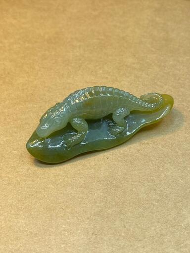 福袋 置物 蜥蜴 本翡翠 ヒスイ 誕生日プレゼント お手作り 天然石 魔除け 鑑別書有