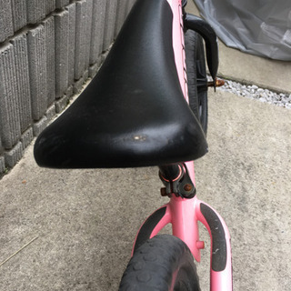 ストライダー　ピンク　使用感ありの画像