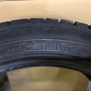 スタットレス225/45 R18の画像