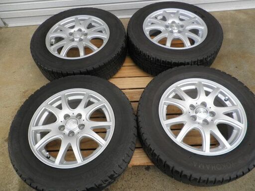 スタッドレスタイヤ＆アルミホイール付き195/65R15中古品