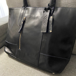 Zeha(ツェハ)トートバッグの画像