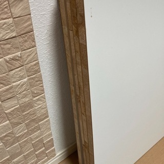 棚板 白い板の画像