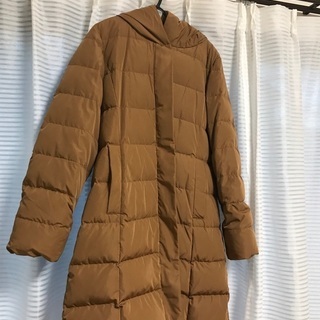 ＢEAMS キャメルカラーダウンコートの画像
