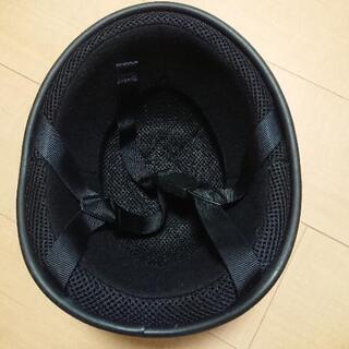 半ヘルメットの画像