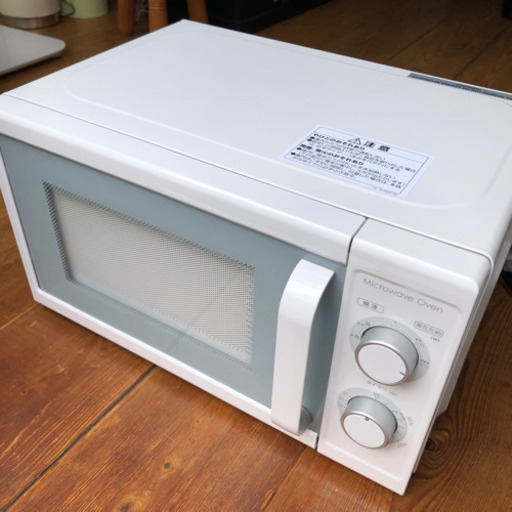 2016年製　スタイリッシュ電子レンジ