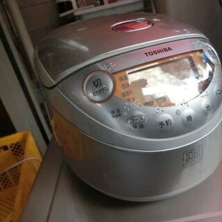 B623　東芝　IH　保温釜　３．５合　  RC-6XG