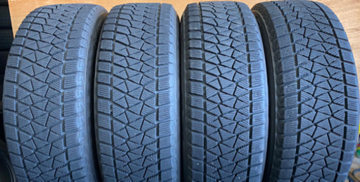 225/65R17 スタッドレスタイヤ4本セット・ブリジストン　中古